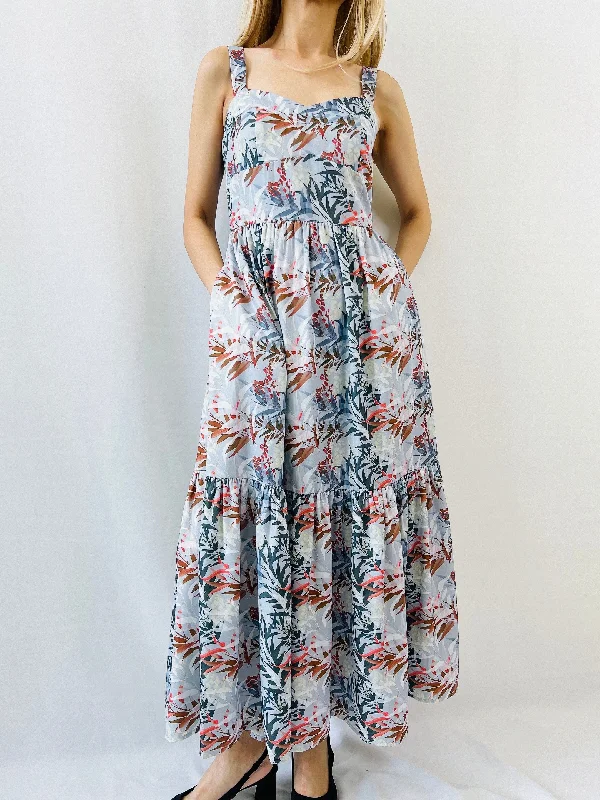 Coast Dress in Grey Designer unclassified dresses