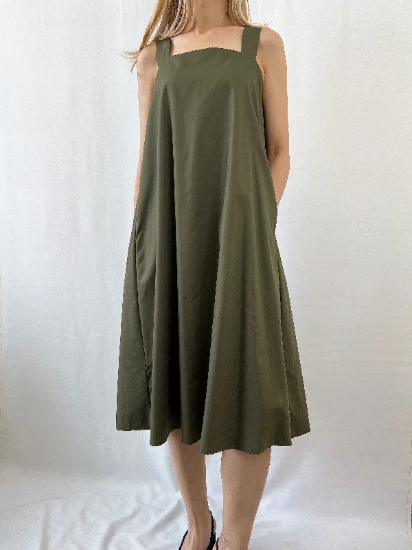 Parachute Dress in Olive Holiday unclassified dresses