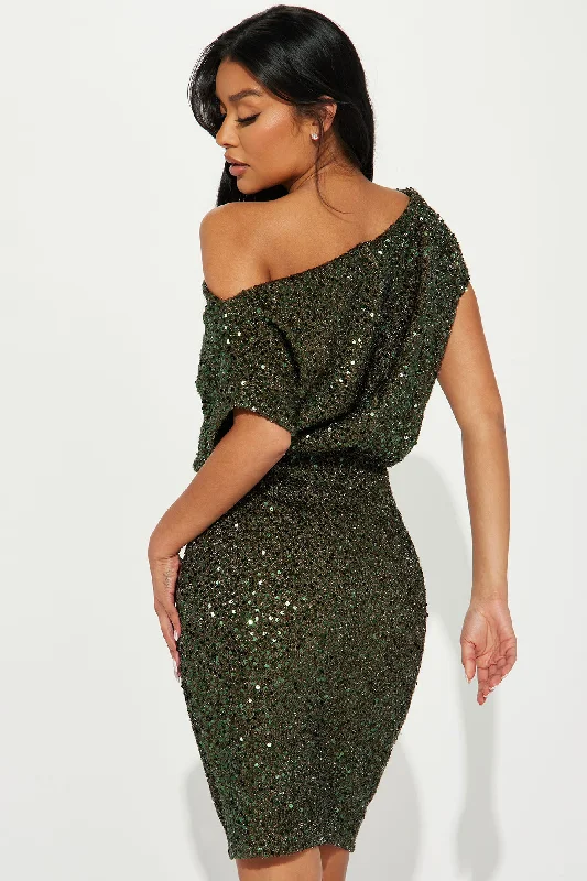 Melissa Sequin Midi Dress - Olive