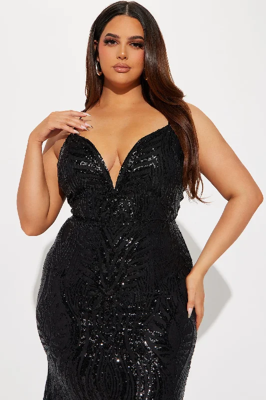 Tayla Sequin Maxi Dress - Black